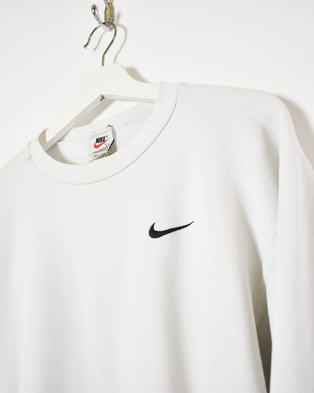 White Nike Women's Sweatshirt - Large 