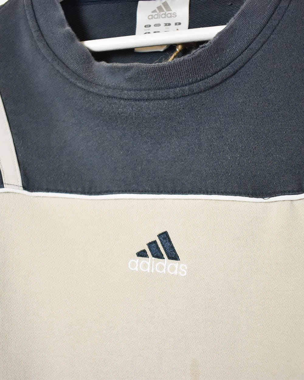 Neutral Adidas Sweatshirt - Large