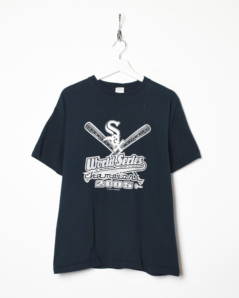 Vintage 00s Black MLB White Sox World Series Champions T-Shirt