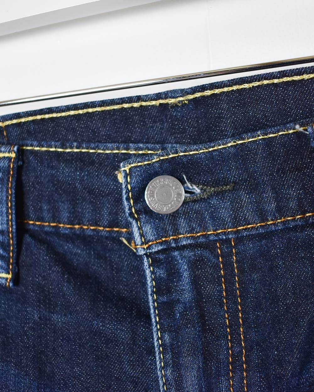 Navy Levi's Jeans - W30 L32