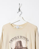 Neutral Devils Tower Monument Graphic T-Shirt - X-Large