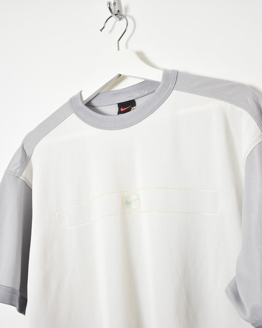 White Nike T-Shirt - X-Large