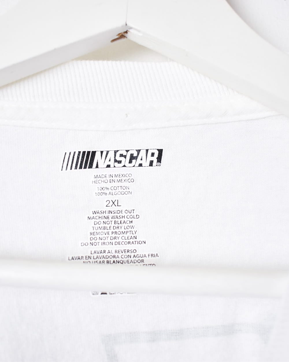 White Nascar Jimmie Johnson T-Shirt - XX-Large