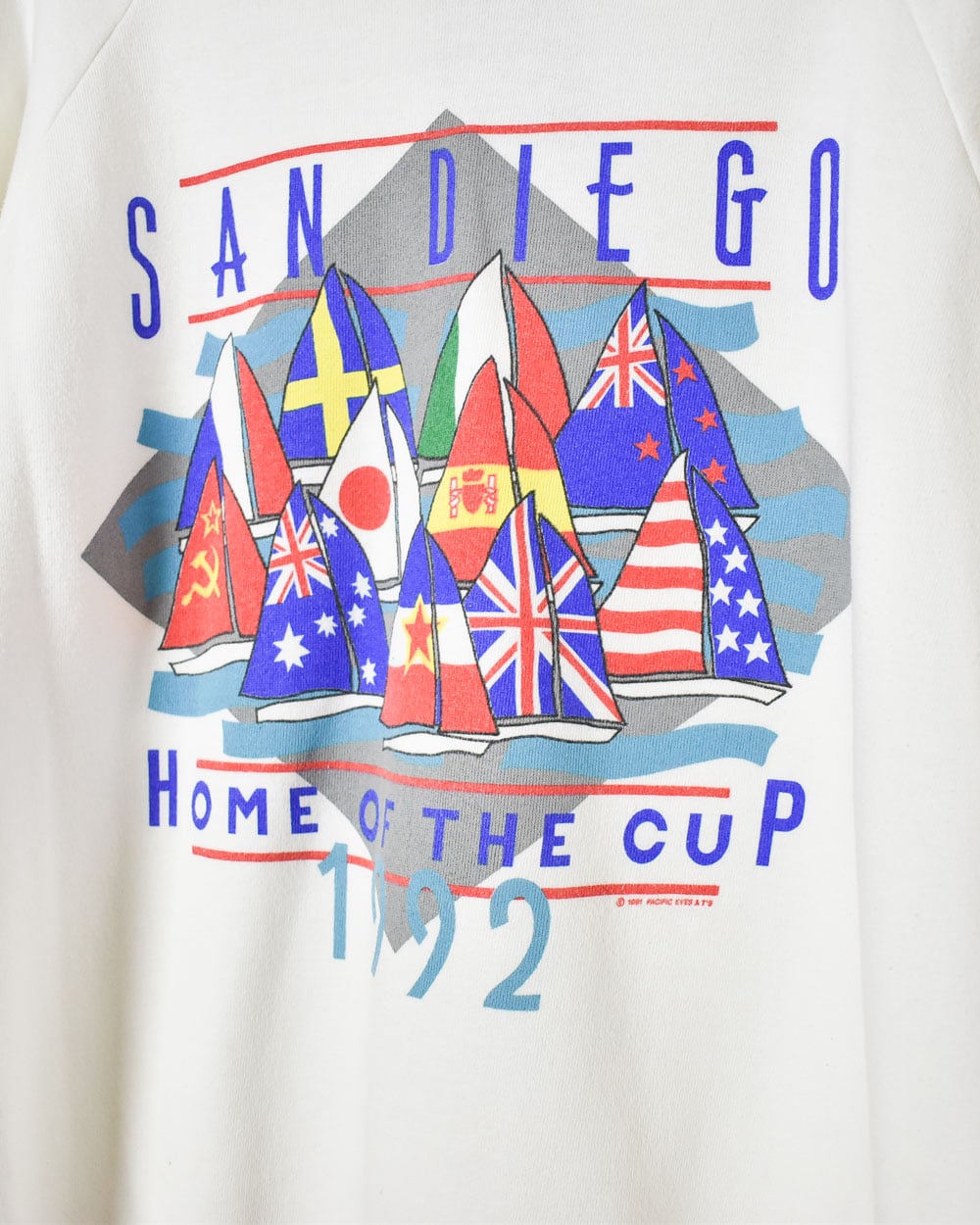 White San Diego Sailing Home Of The Cup 1992 Graphic Sweatshirt - Medium