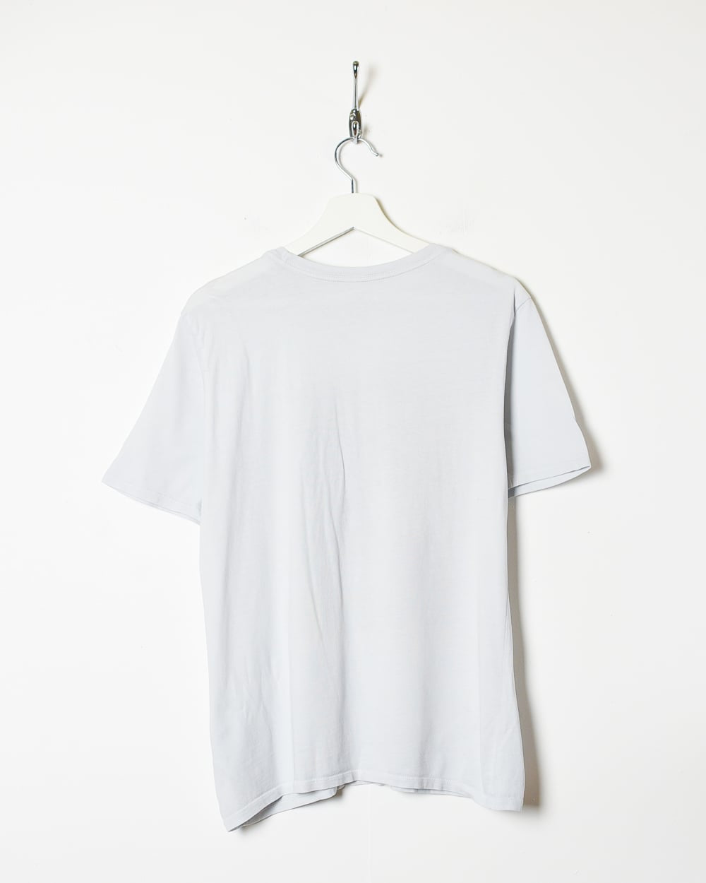 White Nike Challenge Court T-Shirt - Small