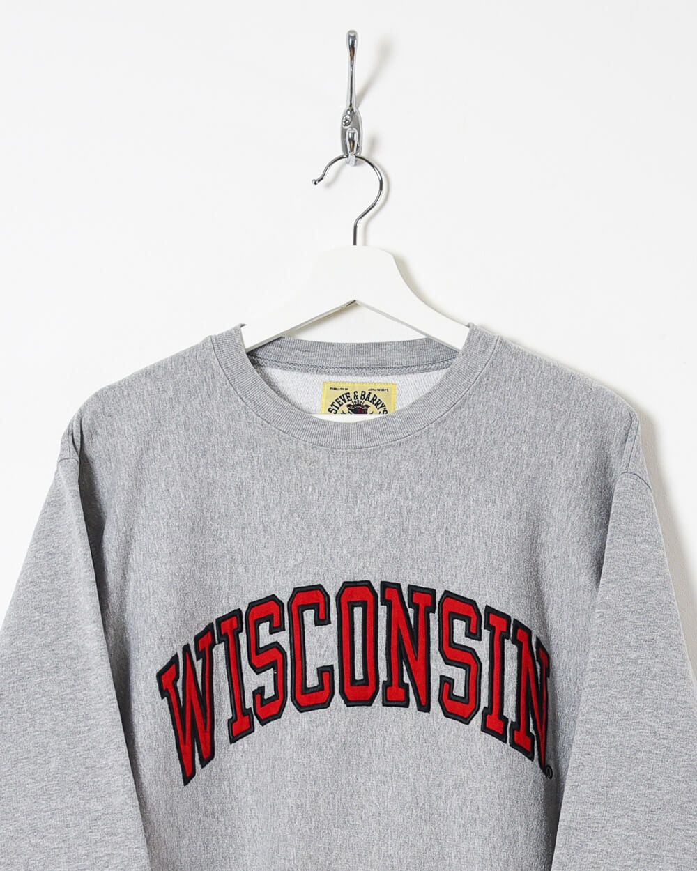 Steve & Barry's Wisconsin Sweatshirt - Medium - Domno Vintage 90s, 80s, 00s Retro and Vintage Clothing 