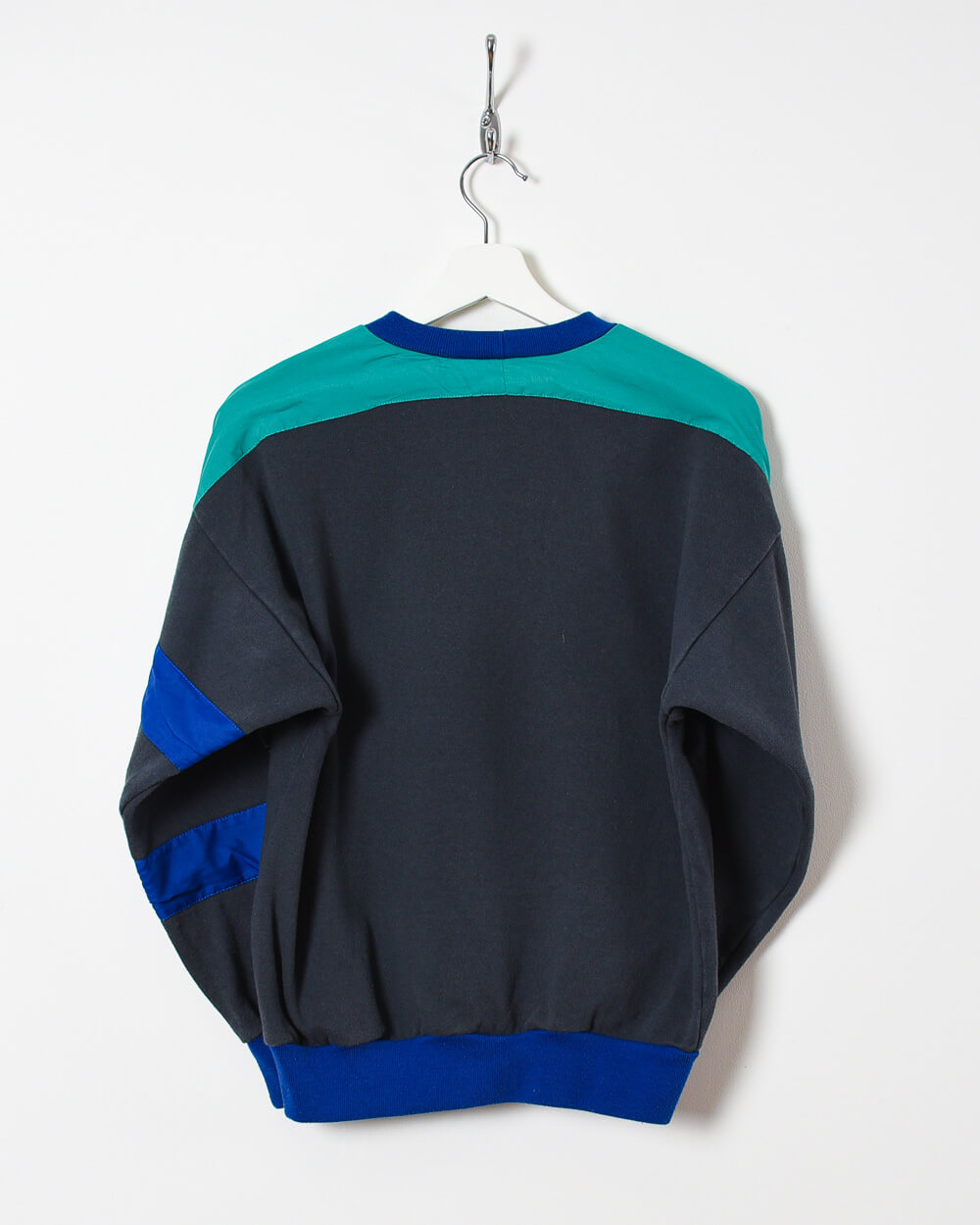 Adidas Sweatshirt - X-Small - Domno Vintage 90s, 80s, 00s Retro and Vintage Clothing 