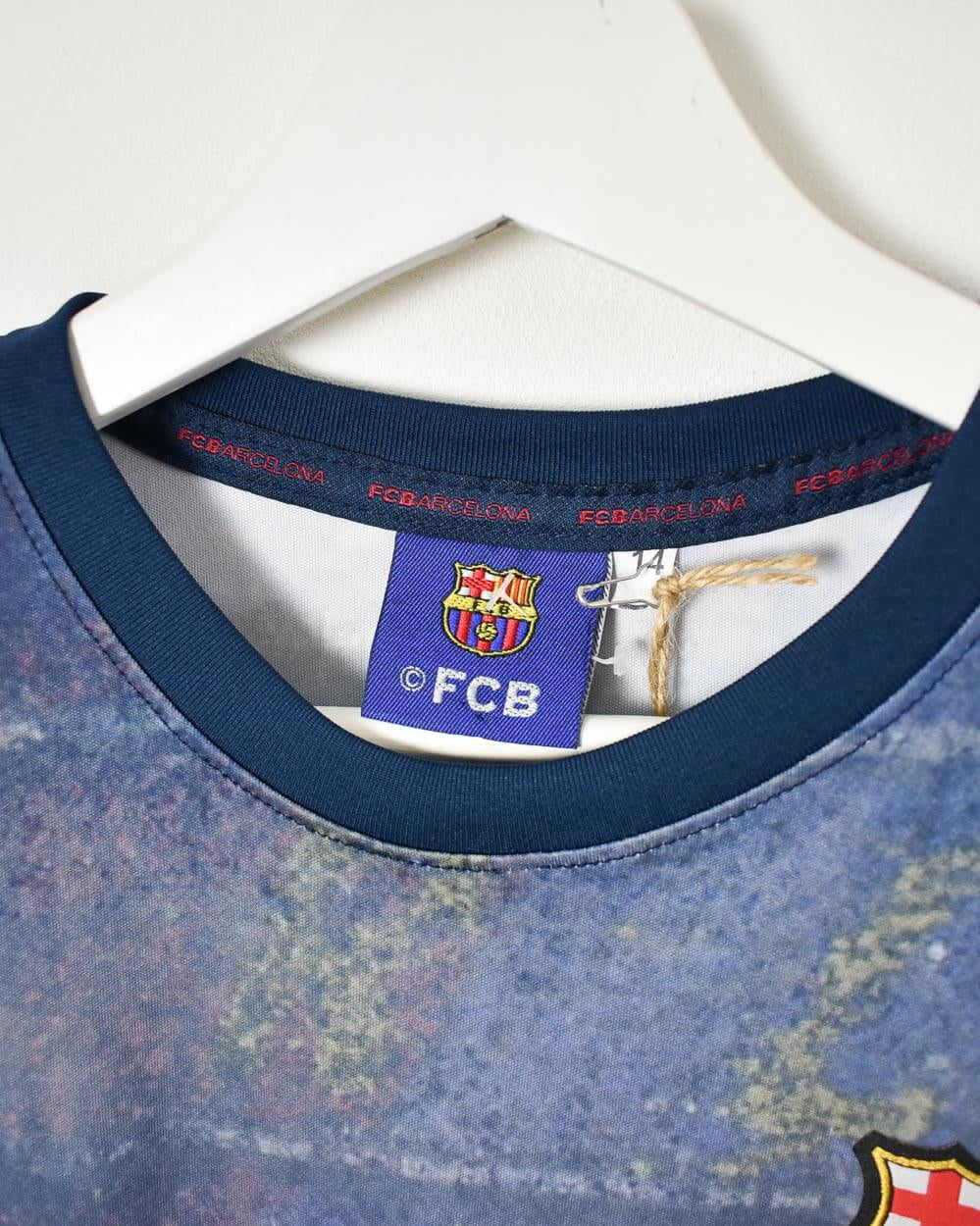 FC Barcelona Neymar Jr T-Shirt - Small - Domno Vintage 90s, 80s, 00s Retro and Vintage Clothing 