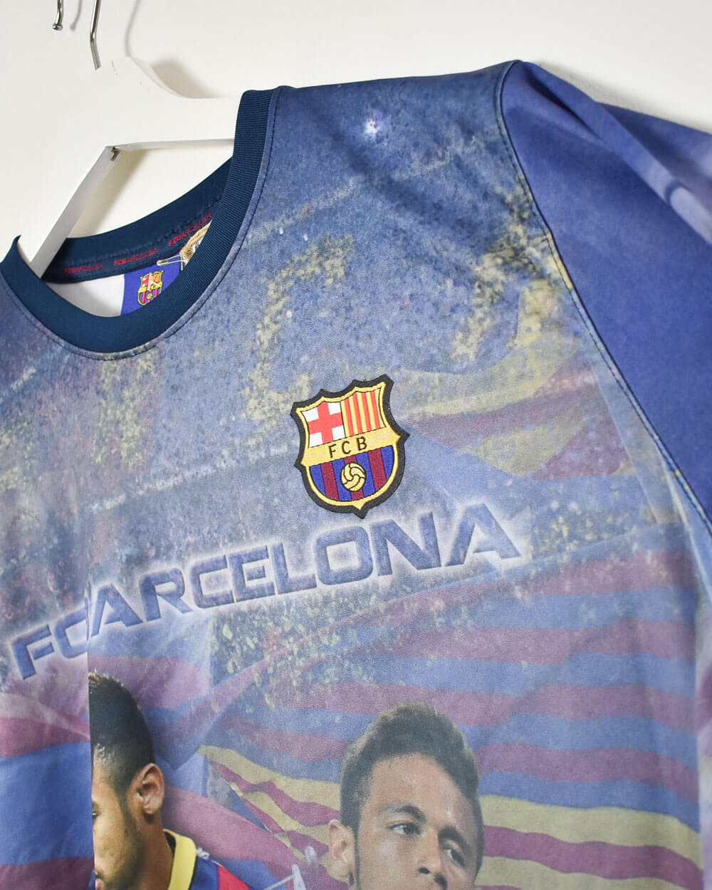 FC Barcelona Neymar Jr T-Shirt - Small - Domno Vintage 90s, 80s, 00s Retro and Vintage Clothing 