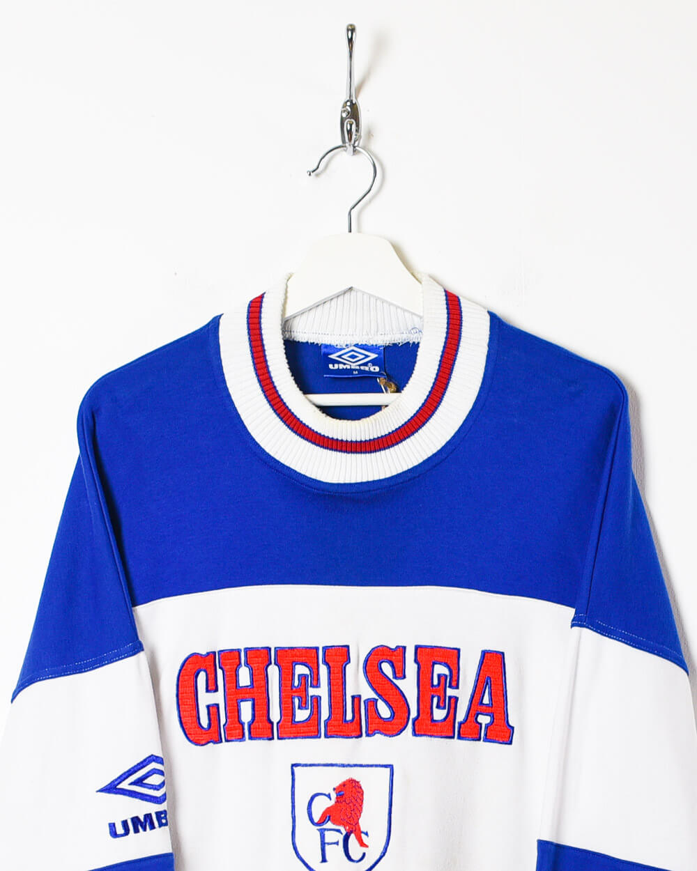 White Umbro Chelsea FC Sweatshirt - Medium