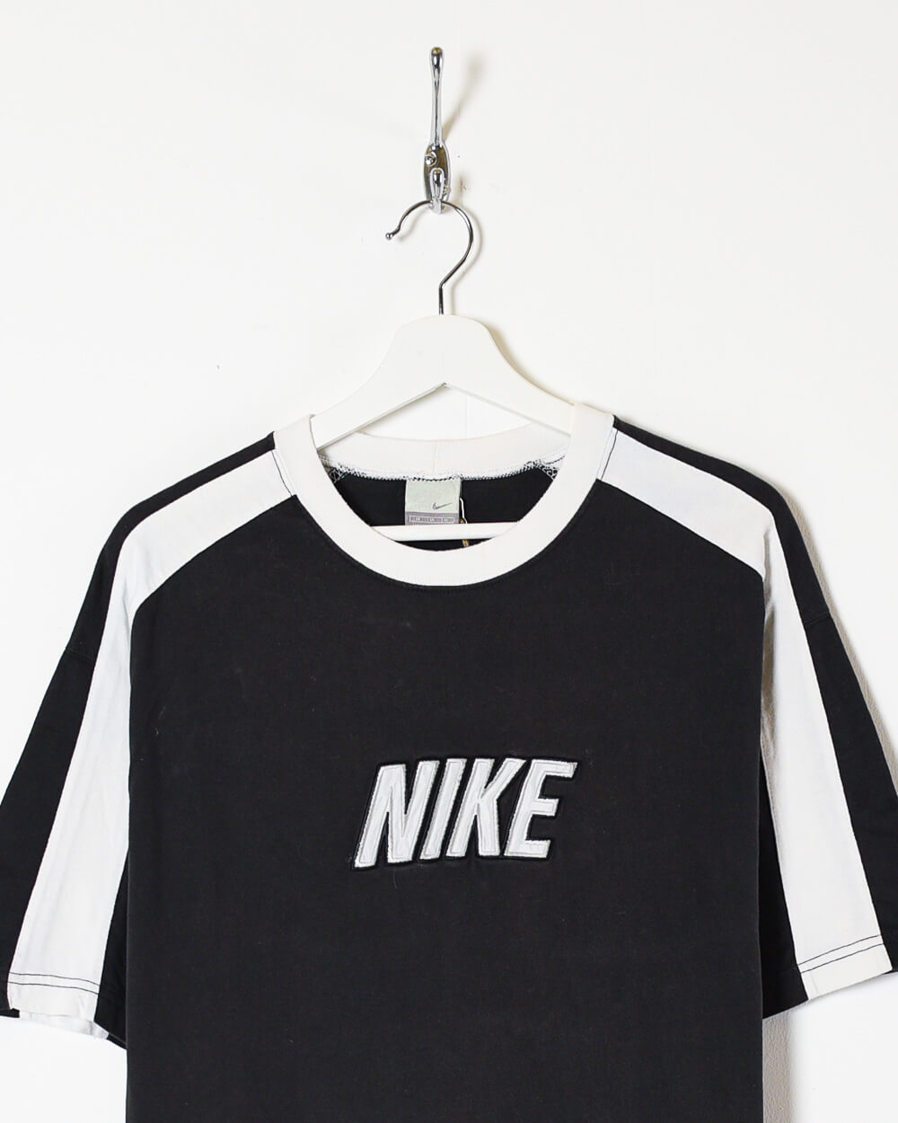 Black Nike T-Shirt - Medium