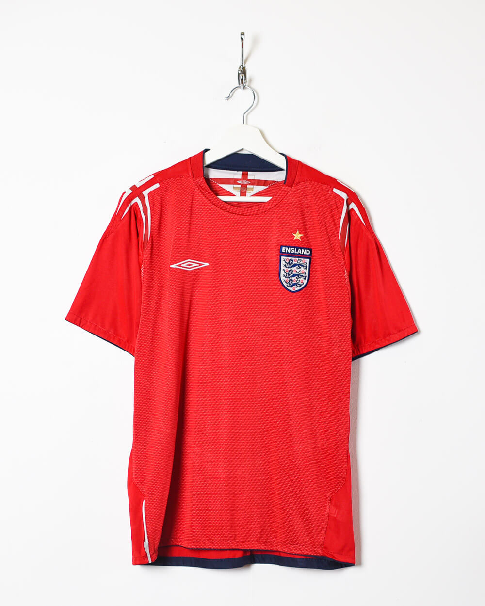 Red Umbro 2004 England Away Shirt - Medium