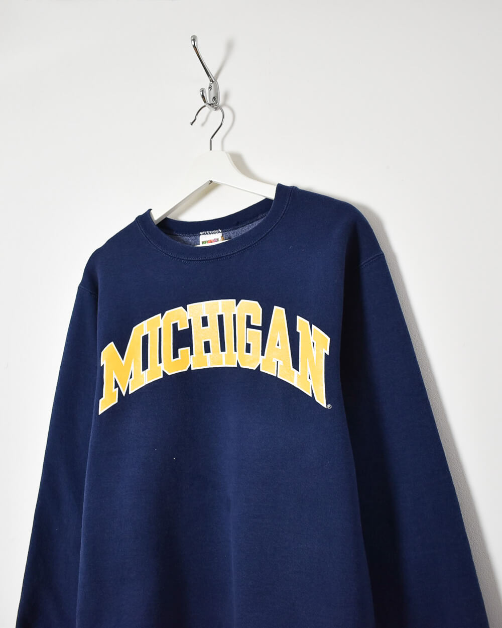 Vintage 00s Cotton Navy Fruit of the Loom Michigan Sweatshirt