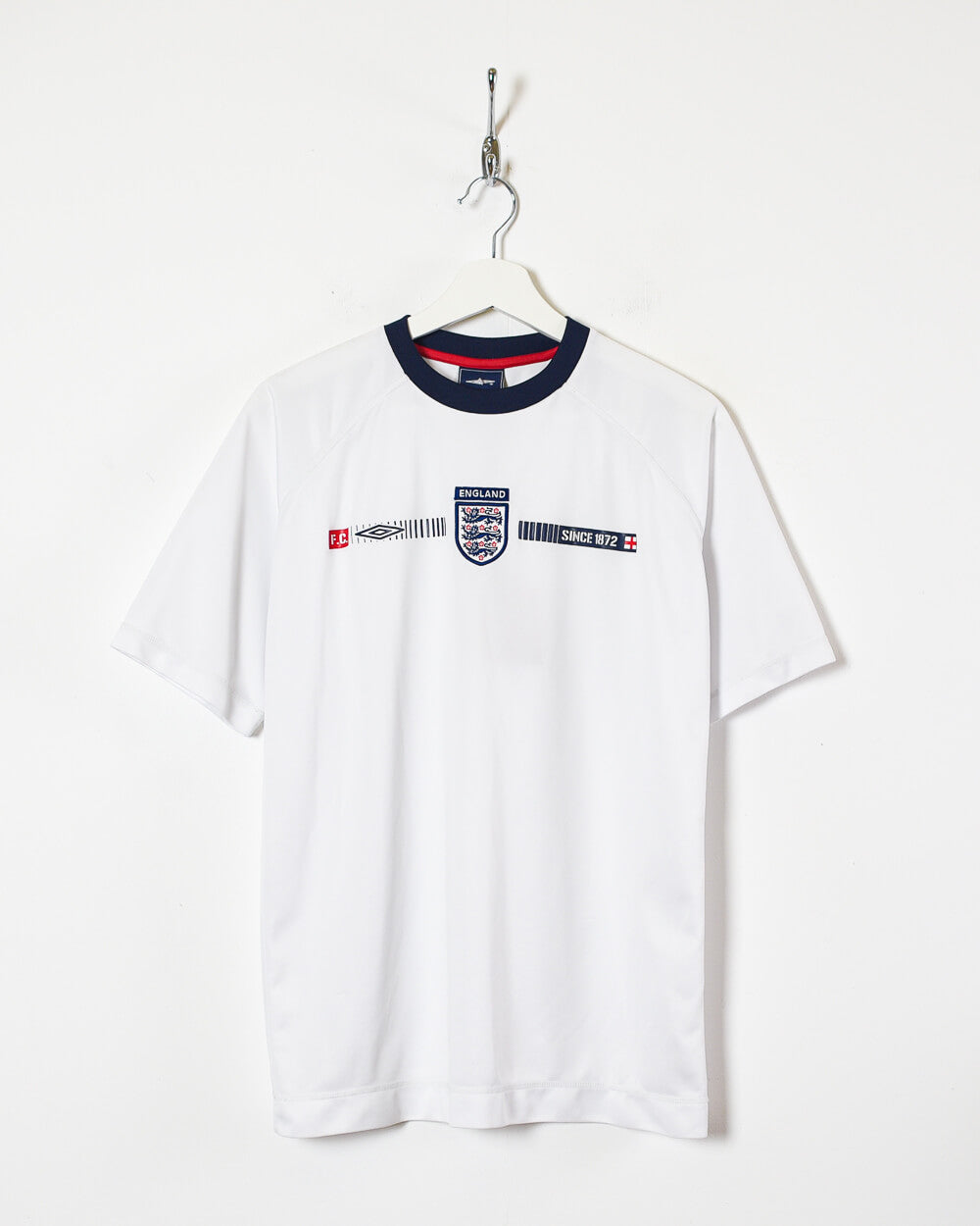 White Umbro 00s England Training T-Shirt - Medium