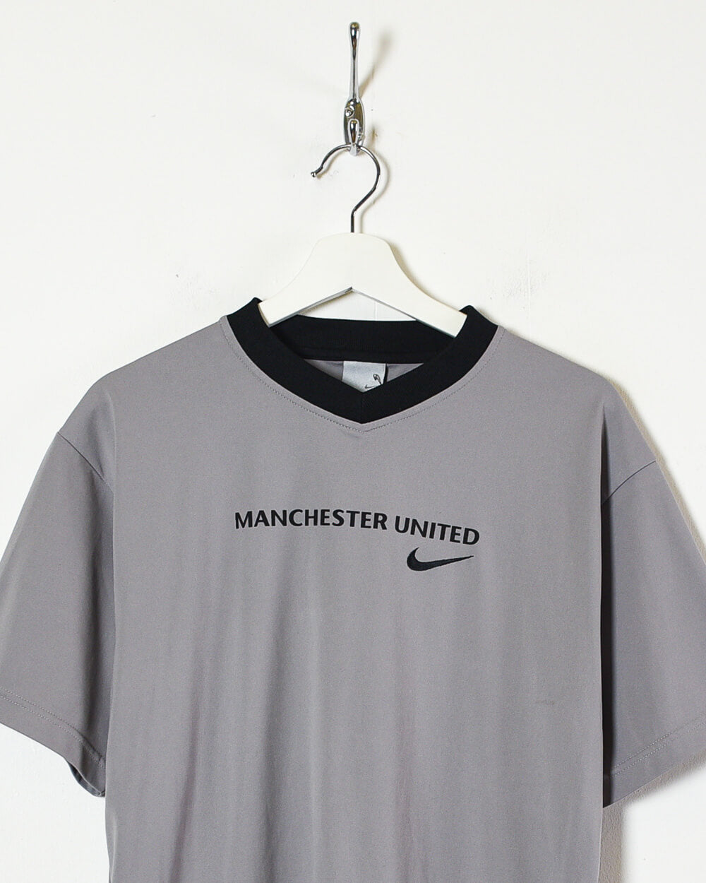 Stone Nike Manchester United 2006 Training T-Shirt - Medium