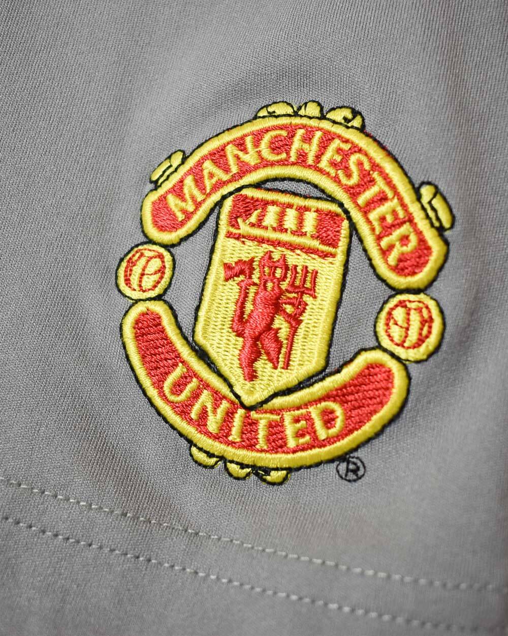 Stone Nike Manchester United 2006 Training T-Shirt - Medium