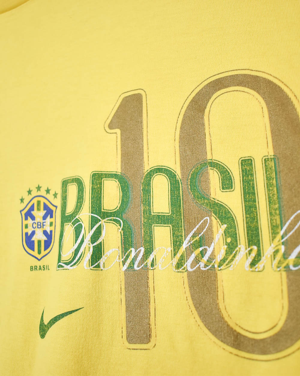 Yellow Nike Brazil Ronaldinho 10 T-Shirt - Medium