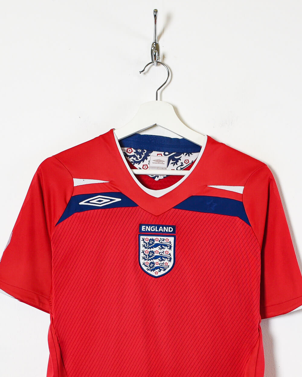 Red Umbro England 2008/10 Home Football Shirt - Medium