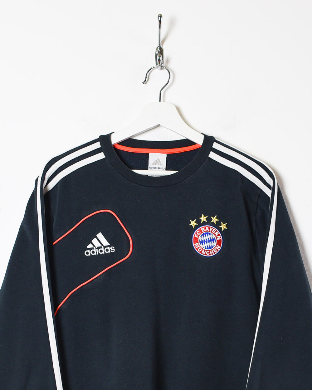 Black Adidas  FC Bayern Munich Training Sweatshirt - Medium