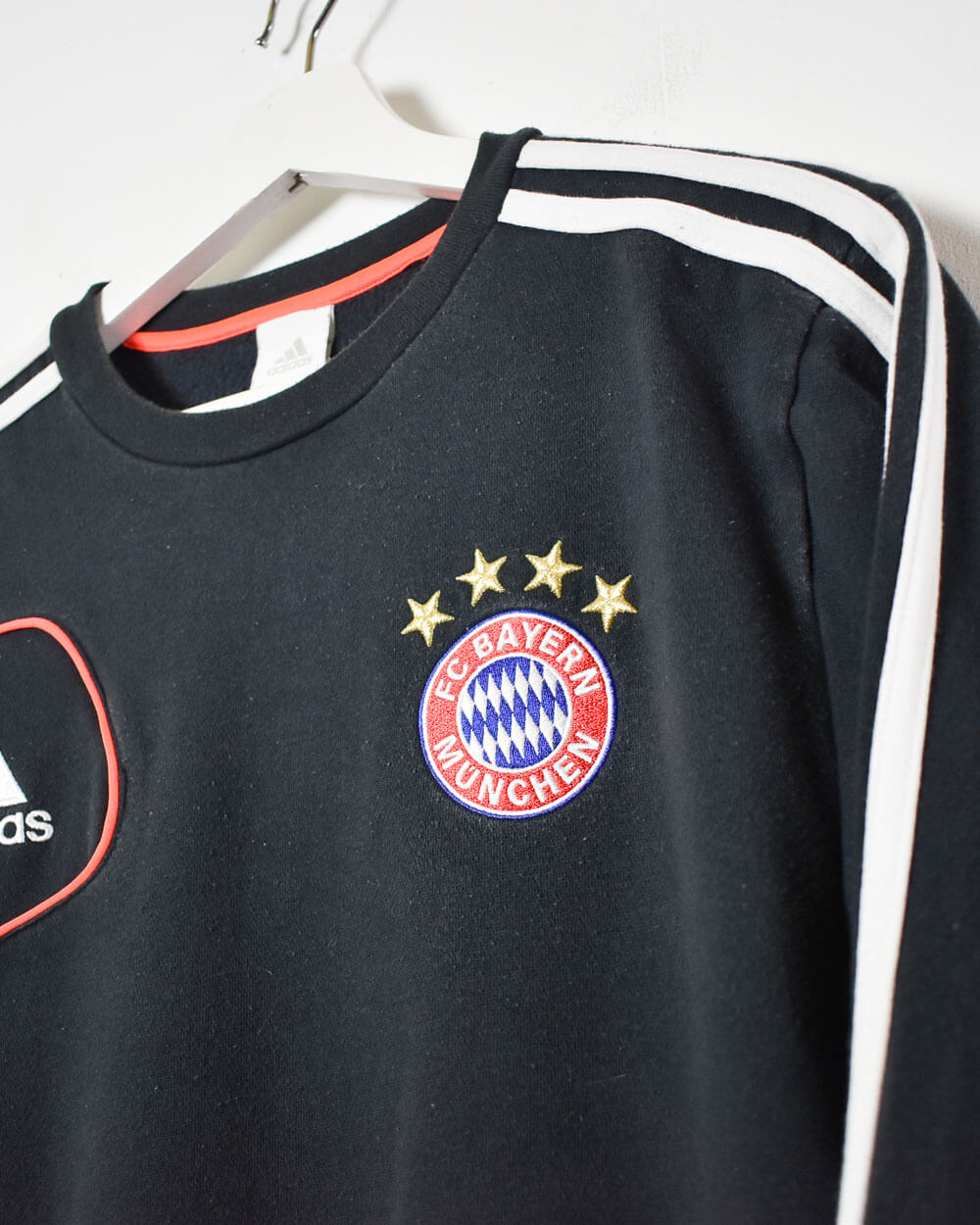 Black Adidas  FC Bayern Munich Training Sweatshirt - Medium
