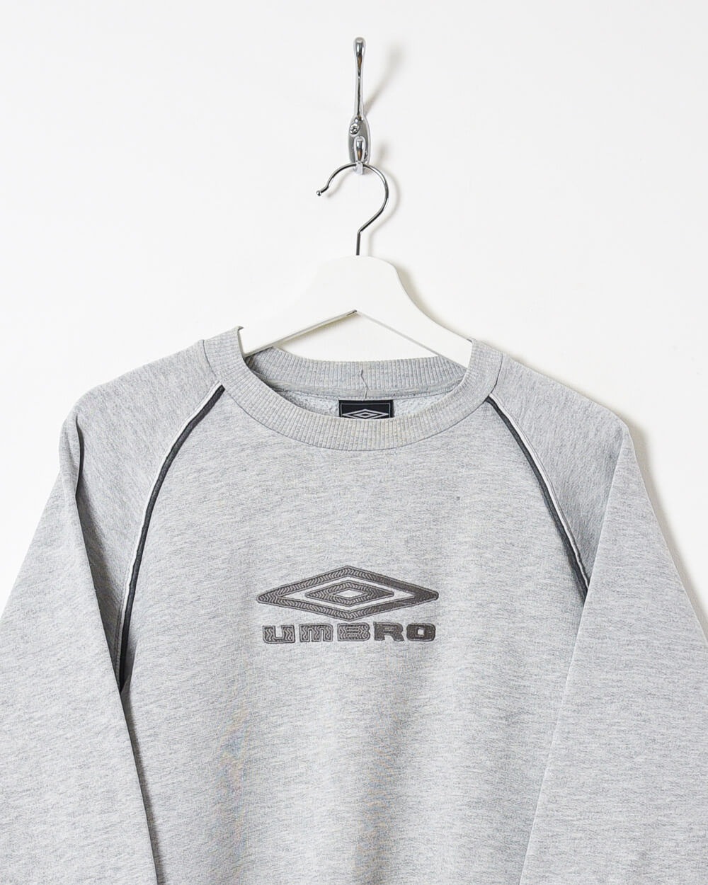 Umbro Sweatshirt - X-Small - Domno Vintage 90s, 80s, 00s Retro and Vintage Clothing 